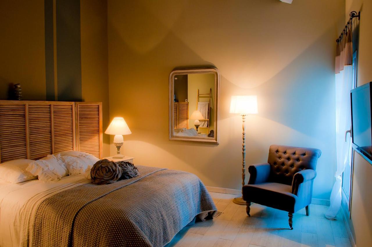 Domaine De La Baratonne Bed & Breakfast ลา การ์ด ห้อง รูปภาพ